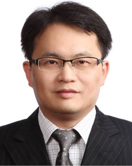 李赣（上海中医药博物馆馆长）