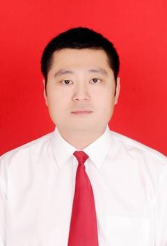 刘志辉（五丰镇镇长）