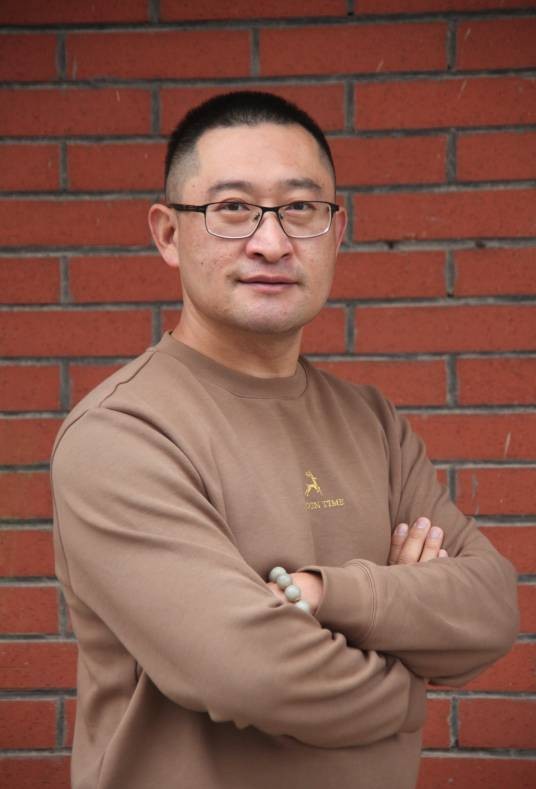 任鸣（中国艺术研究院访问学者）