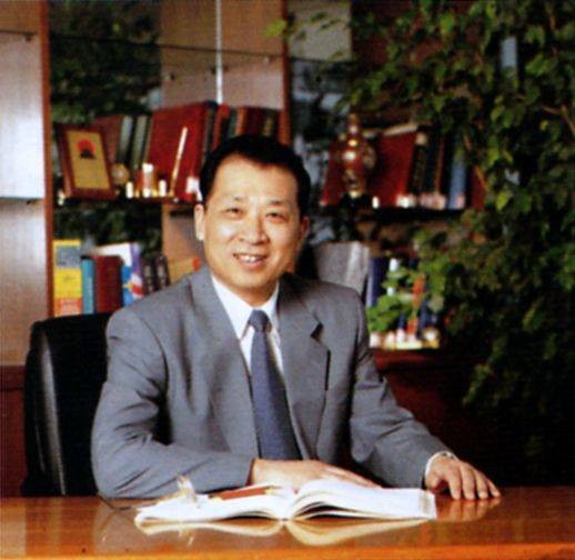 周可仁（中华人民共和国对外贸易经济合作部原副部长、中共中央纪律检查委员会原委员）