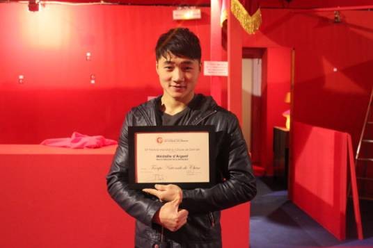 李振宇（中国杂技演员）