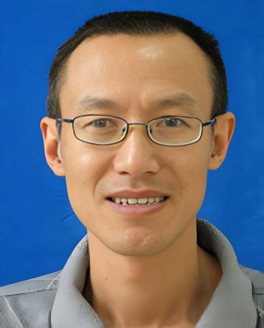 王旭(云南财贸学院教授)