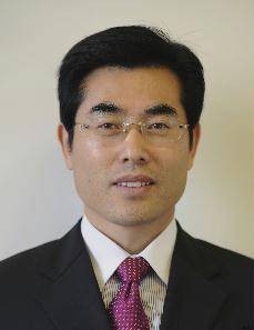 王晓峰（浙江省人大常委会委员，浙江省人大民族宗教华侨外事委员会副主任委员）