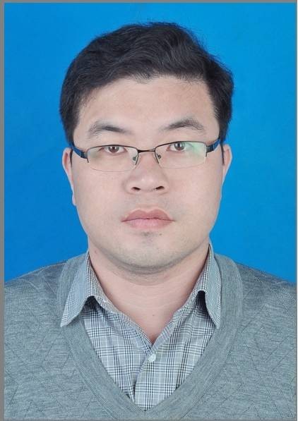游龙（华中科技大学教授）