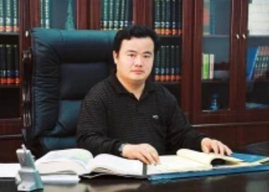 高志文（成都市双流区立格实验学校党委书记、校长）