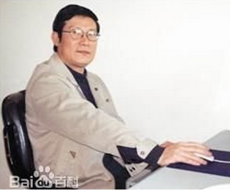 侯卫东（解放军艺术学院美术系画师）