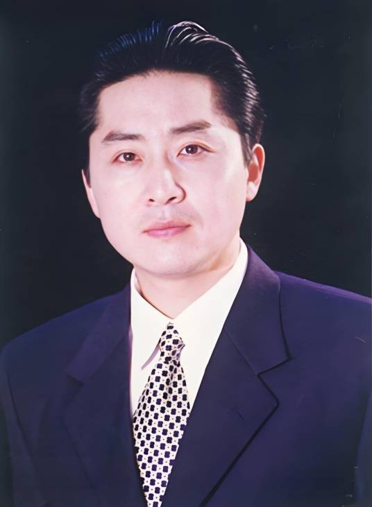 李建华（中国内地男演员、上海沪剧院演员、二级演员）