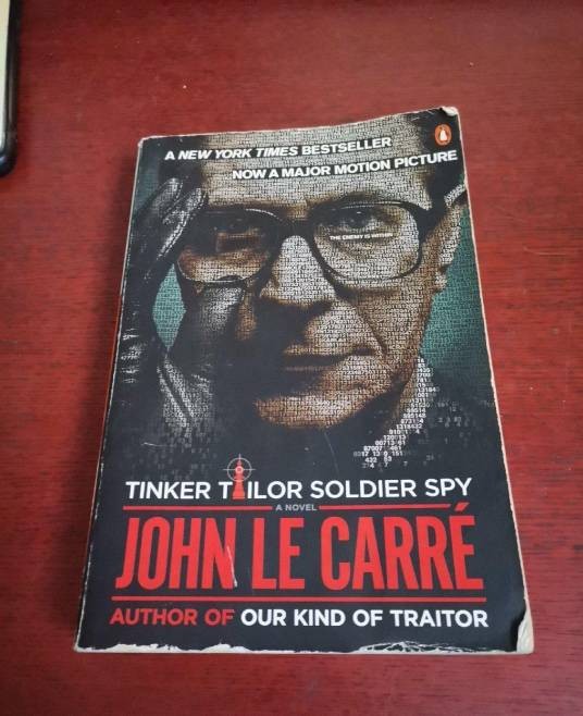 Tinker Tailor Soldier Spy(2011年Penguin Books出版的图书)