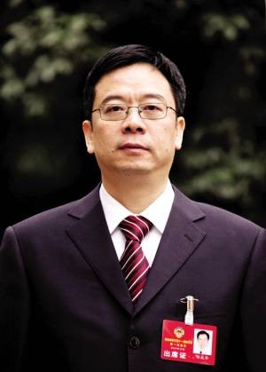 郑成华（衡阳市政协原党组成员）