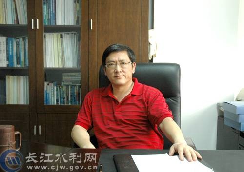 杨文俊（长江科学院副院长、长江水利委员会长江科学院研究生院院长）