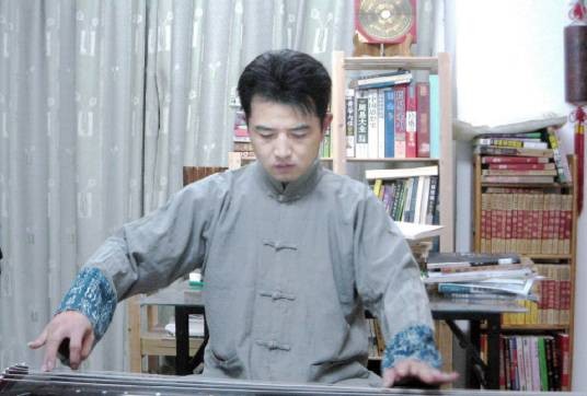 张千一（建筑环境文化研究者）