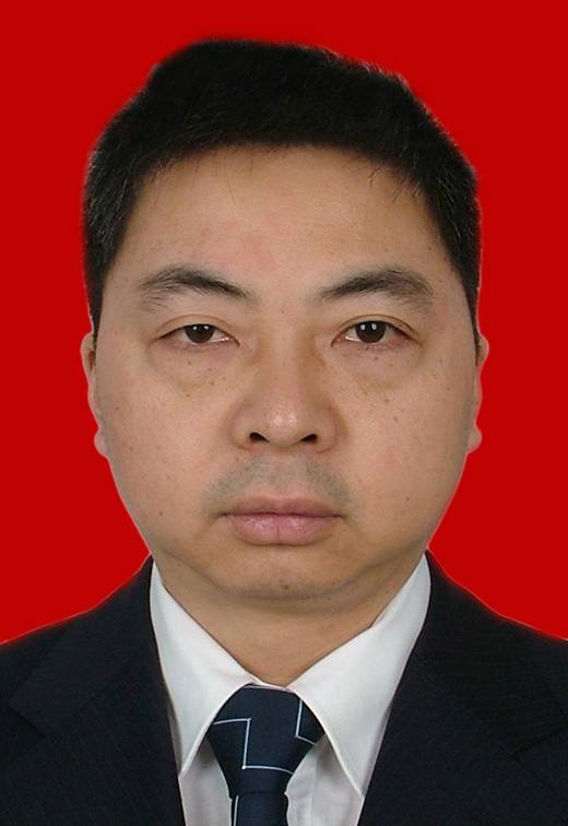 雷云(四川省遂宁市政协原党组成员、副主席)