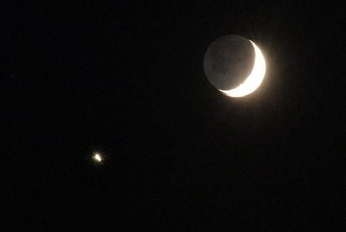 行星合月