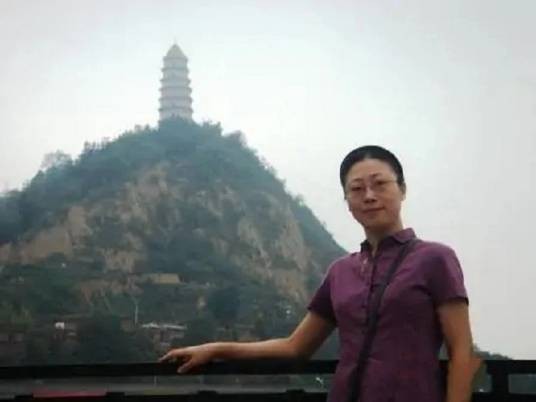 李冬梅（安徽财经大学教授）