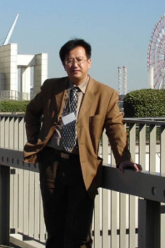 徐雷（南京林业大学艺术设计院副院长）