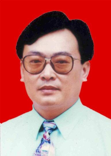 陈英（珠海市人大常委会副主任）
