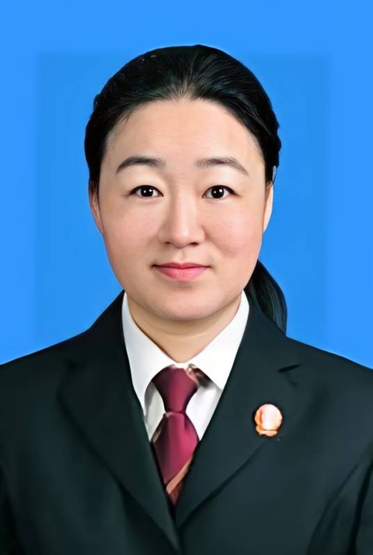 张兰（湖南省人大法制委员会原副主任委员）