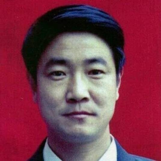 杨新海（武山县第一高级中学校长）
