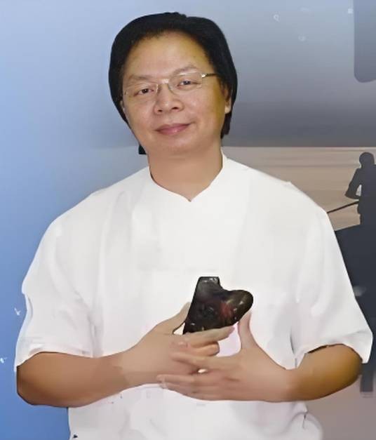 林烨（民族管弦乐学会陶笛艺术委员会常务副会长）