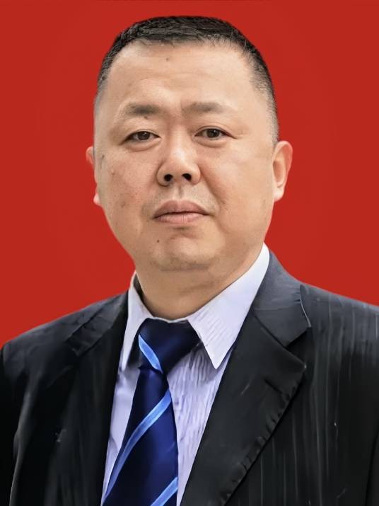 黄永忠（内江师范学院党委书记）