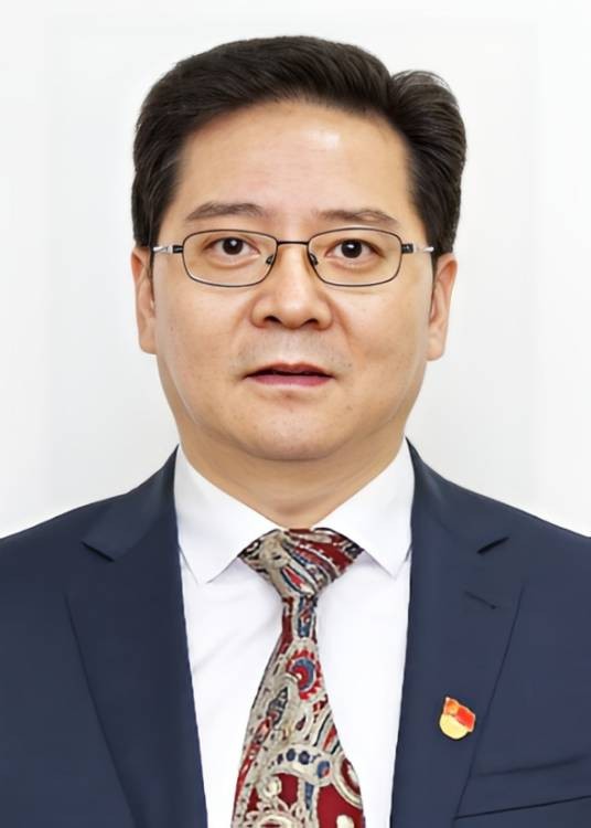 张劲松（广东省商务厅党组书记、厅长，自贸办主任）