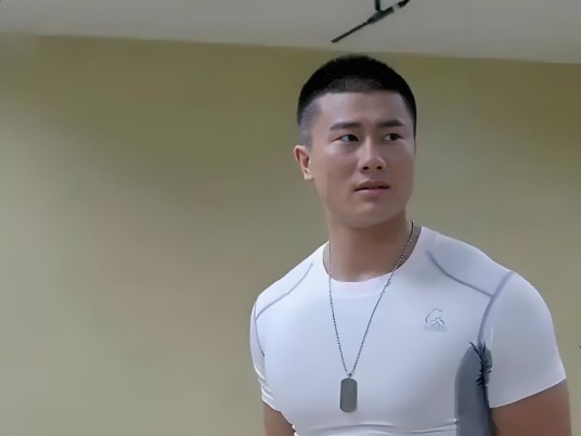 秦升（偶像剧《麻辣变形计》中的角色）