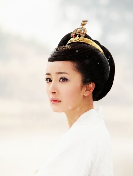 青鸾（电视剧《唐宫美人天下》中的角色）