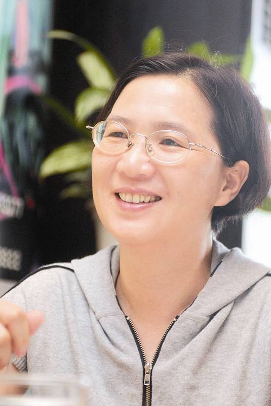 黄小娟（中国语文特级教师、龙岩市特聘督学）