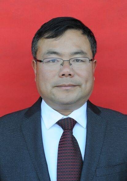 李长生（安徽省黄山市黄山区焦村镇党委书记）