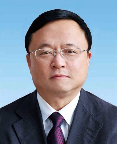 王伟成（榆树市政协原副主席）