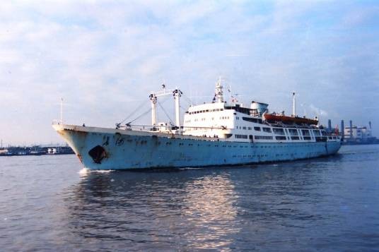 沿海客轮