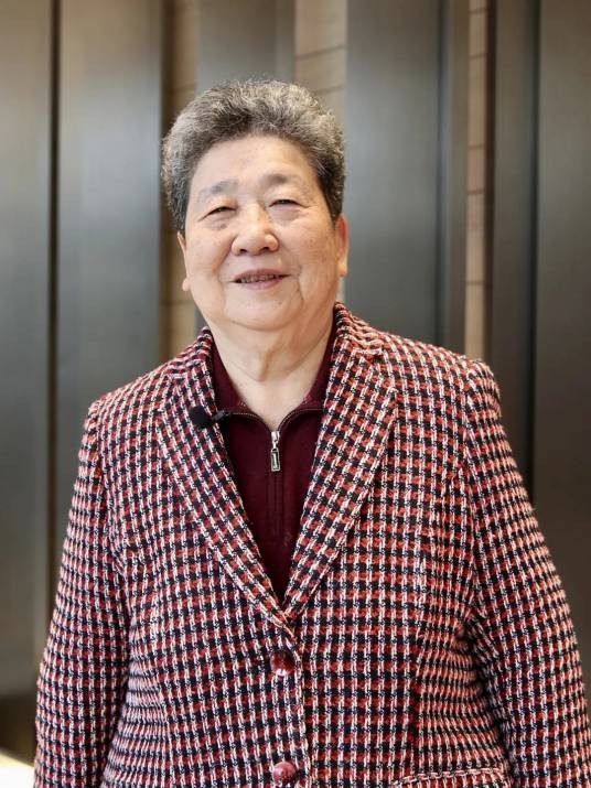 陈聪聪（联华集团控股有限公司主席）