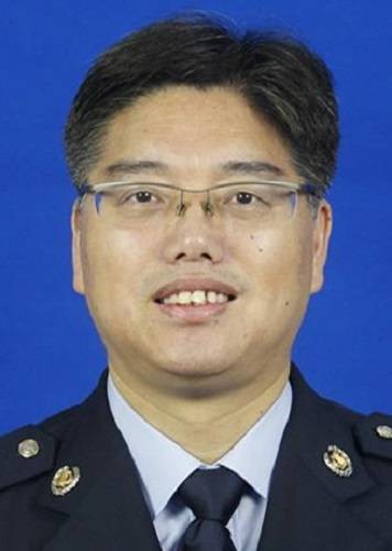 王黎明（国家税务总局浙江省税务局原党委委员、副局长）