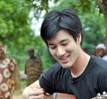 自己人（王力宏歌曲《自己人》）