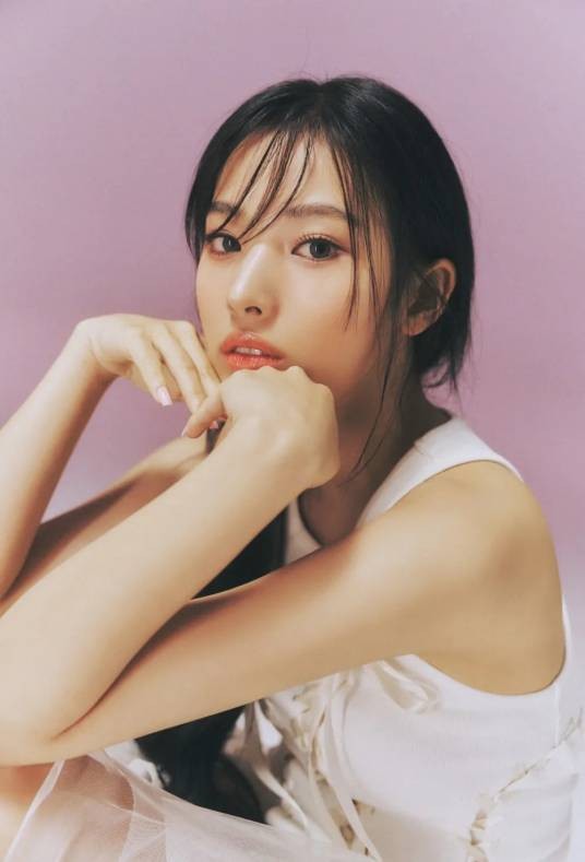 崔允珍（韩国女歌手）