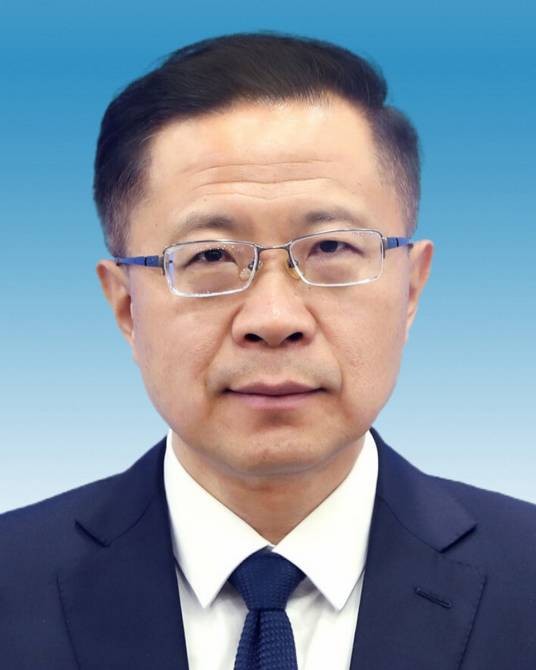 李伟（江西省审计厅党组书记、厅长）