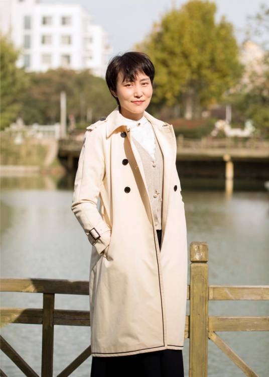 李晓霞（南阳理工学院副院长）