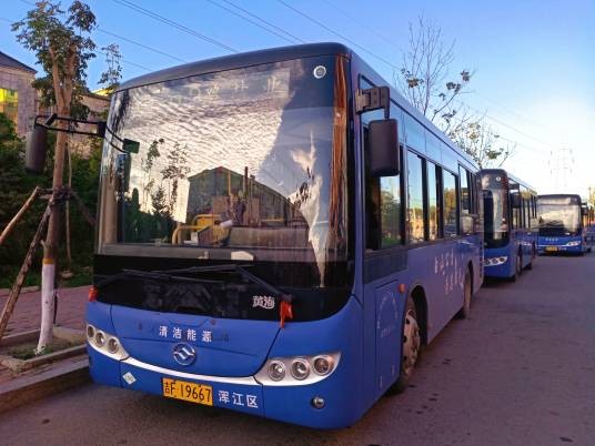 白山公交3路
