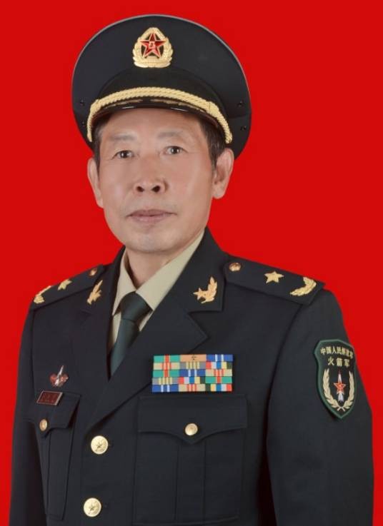 崔正华（第二炮兵指挥学院副院长、少将）