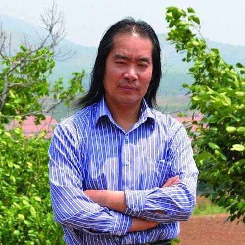王东风（中国曲艺表演艺术家、文化事业工作者）