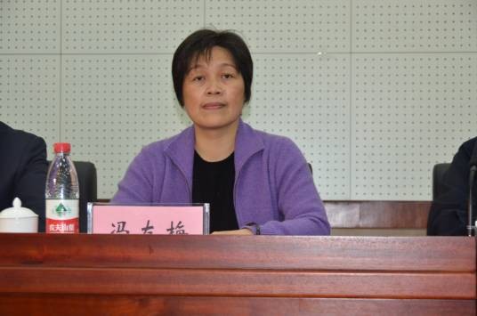 冯友梅(昆山杜克大学原校长)
