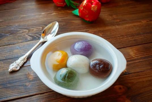 团团圆圆(中国传统节日美食)