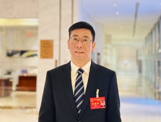 王君平（浙江省第十四届人大代表，广博集团股份有限公司总经理）