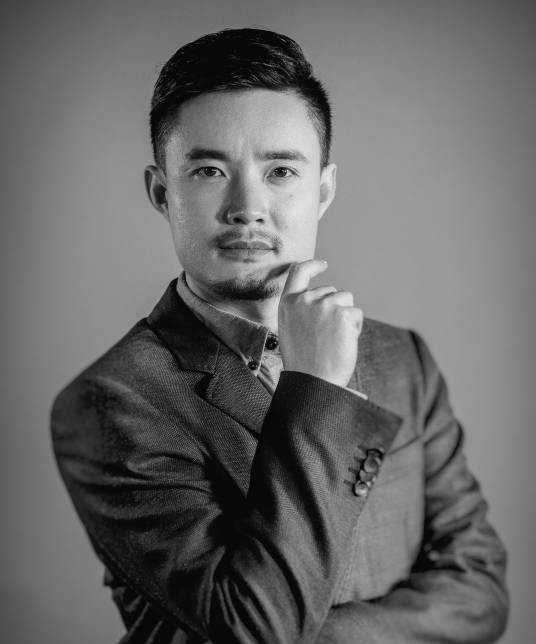 陈驰（北京舞维视界联合创始人、演艺制作人、导演）
