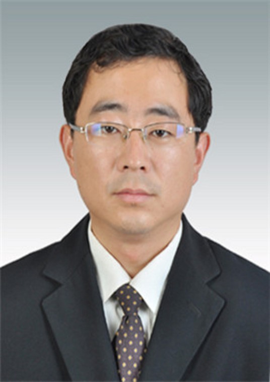 刘华杰（山东省荣成市政府原副市长）