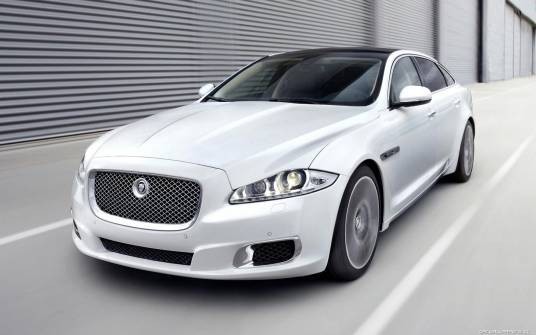 捷豹XJ 2013款 XJL 3.0 SC 四驱旗舰商务版