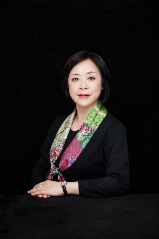 钟晓红（华中师范大学音乐学院副教授）