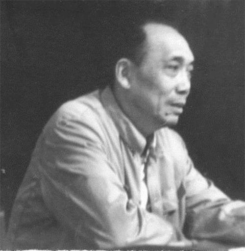 周楠（广东省政协原副主席）