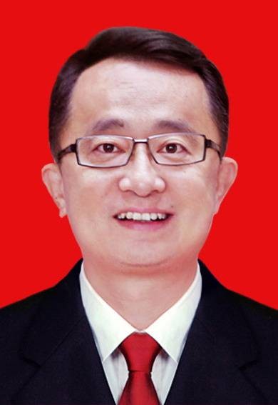 陈敏(广东省人民政府党组成员、秘书长、机关党组书记、办公厅主任)