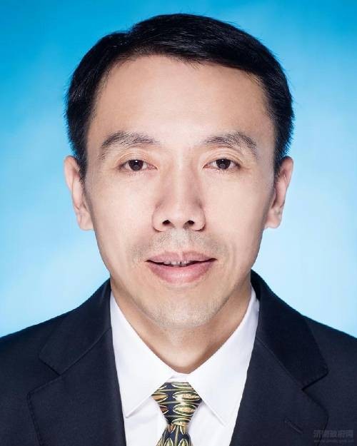 庞龙（济南市人民政府外事办公室党组成员、副主任）